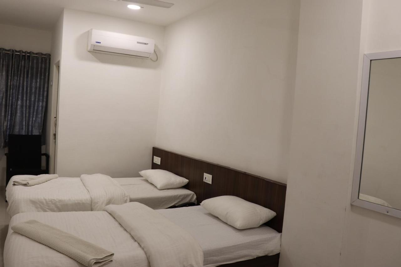 אאורנגבד Hotel New Samrat מראה חיצוני תמונה